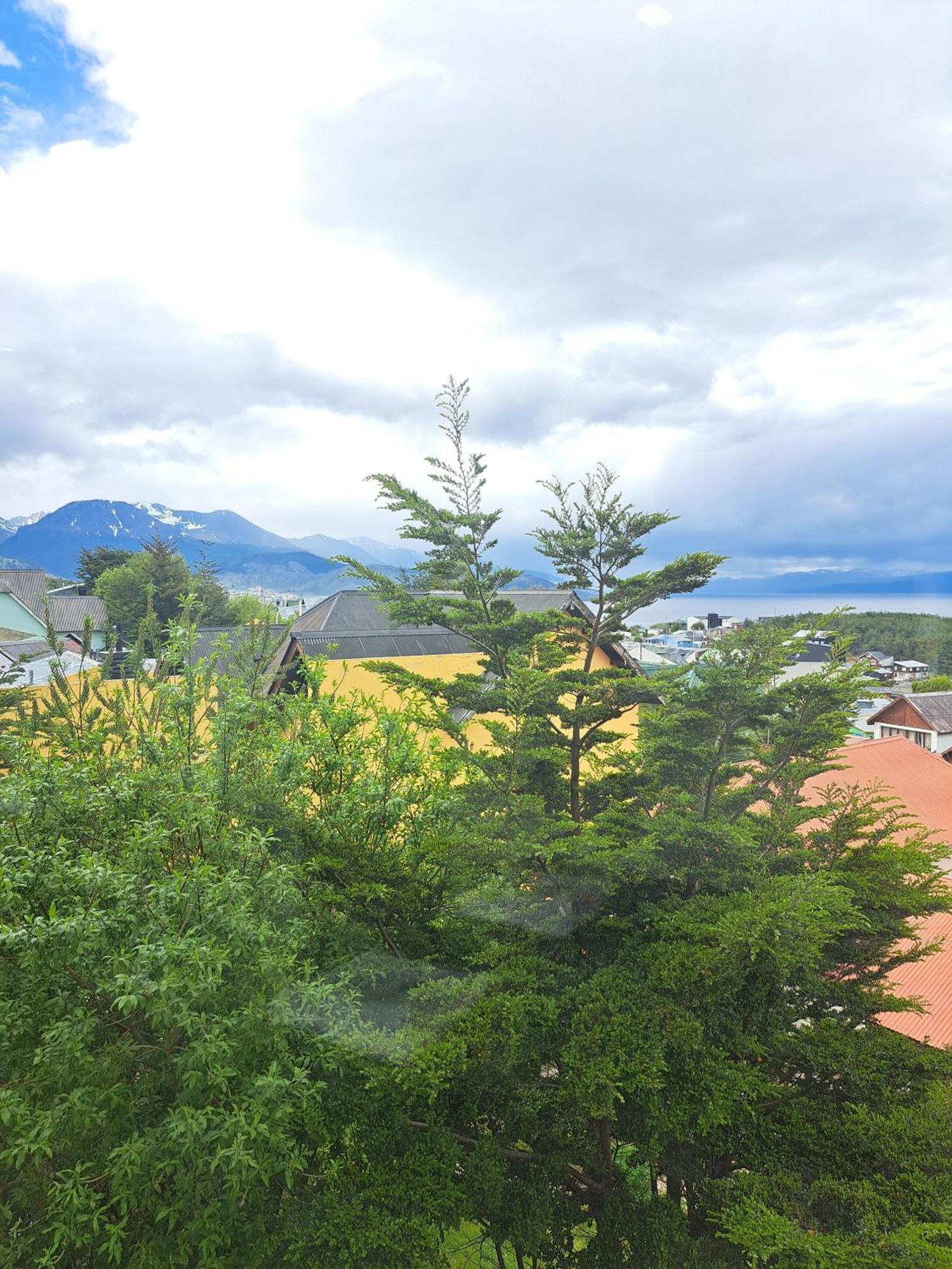 Alem 3C Apartment Ushuaia Exterior photo